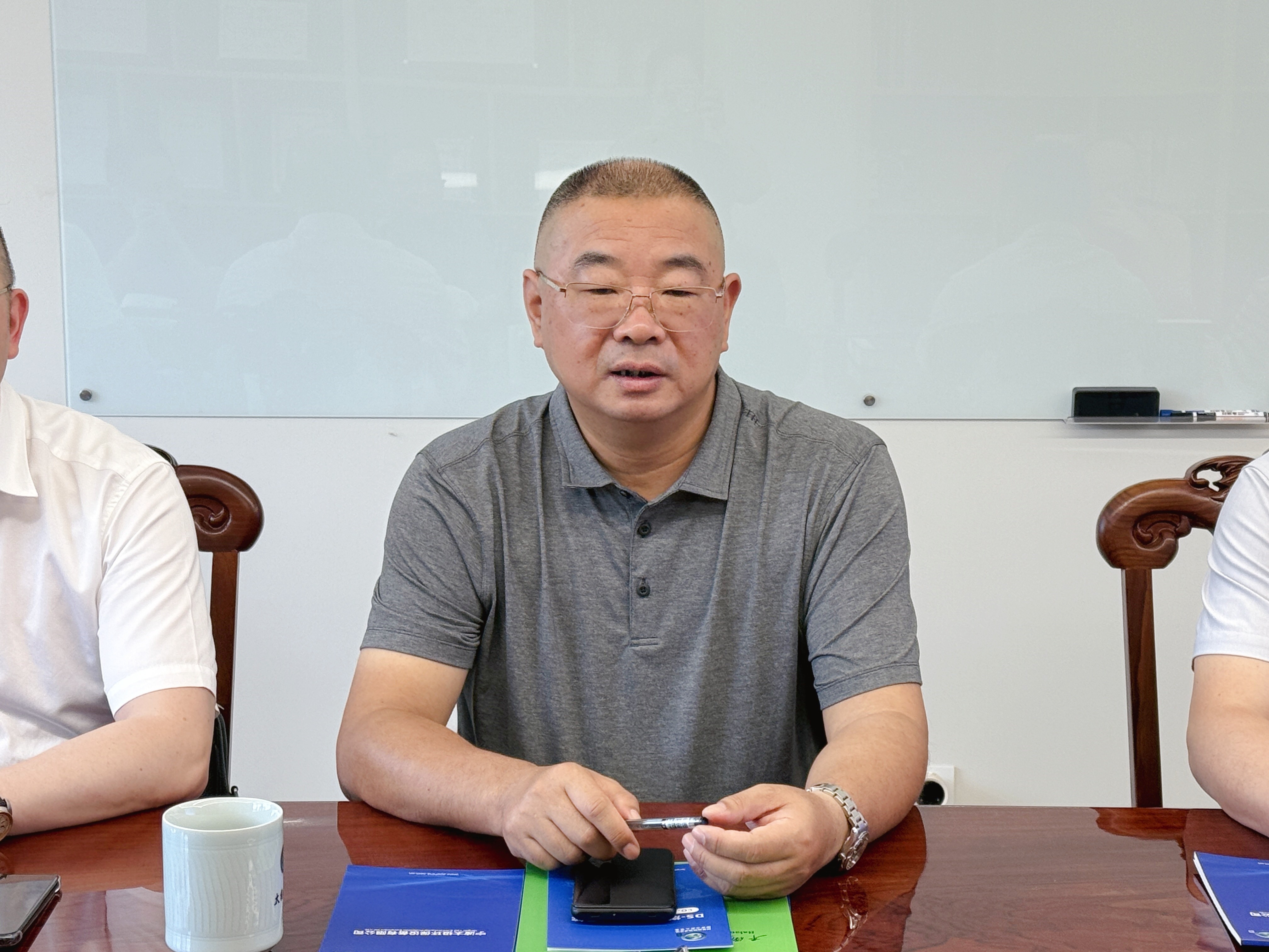 1749784830332162.jpg 1749784830332162.jpg